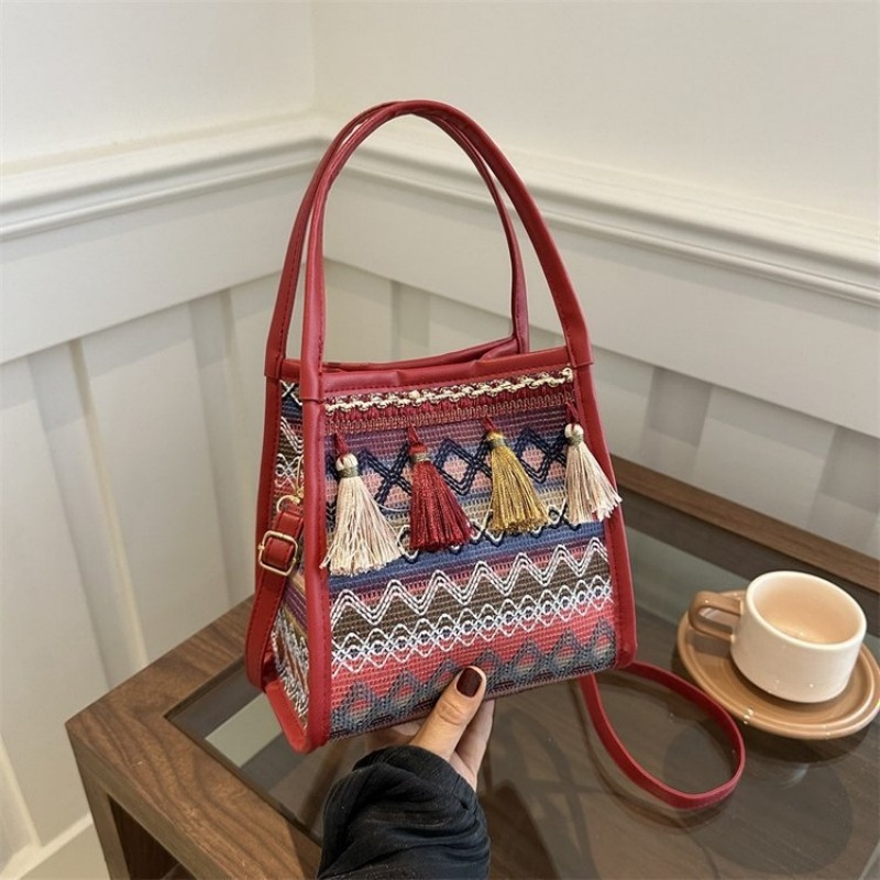 Ethnic Style Fringe Baguette Bag for Women Street Trendy Crossbody Handbag